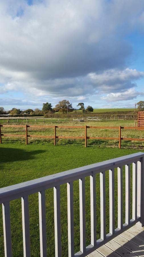Ruth'S Retreat Country Retreat With Private Hot Tub Vila Shrewsbury Exterior foto