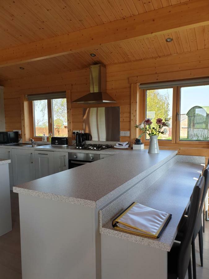 Ruth'S Retreat Country Retreat With Private Hot Tub Vila Shrewsbury Exterior foto
